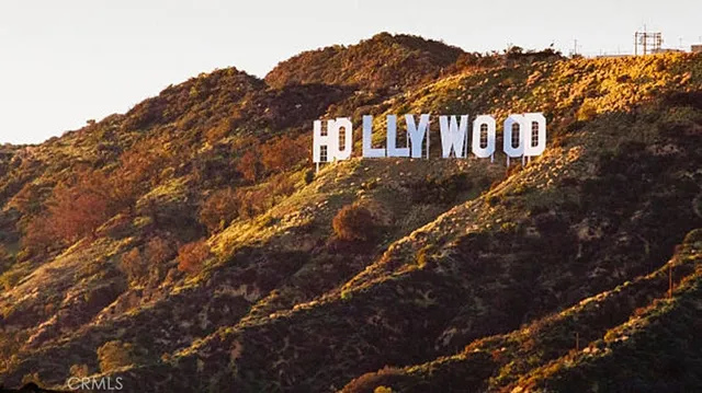 $4,299 | 1213 North Kingsley Drive, Unit 1213 1/2, Los Angeles, CA 90029