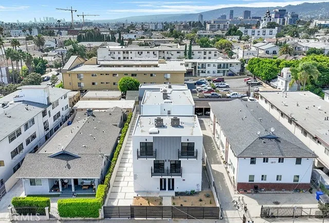 $4,299 | 1213 North Kingsley Drive, Unit 1213 1/2, Los Angeles, CA 90029