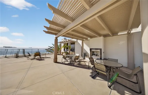 $1,149,000 | 1400 East Ocean Boulevard, Unit 1106, Long Beach, CA 90802