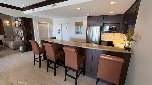 $1,149,000 | 1400 East Ocean Boulevard, Unit 1106, Long Beach, CA 90802
