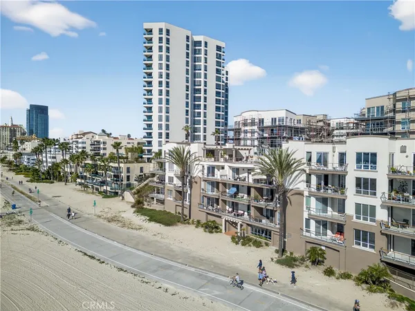 $1,149,000 | 1400 East Ocean Boulevard, Unit 1106, Long Beach, CA 90802