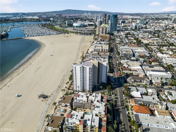 $1,149,000 | 1400 East Ocean Boulevard, Unit 1106, Long Beach, CA 90802