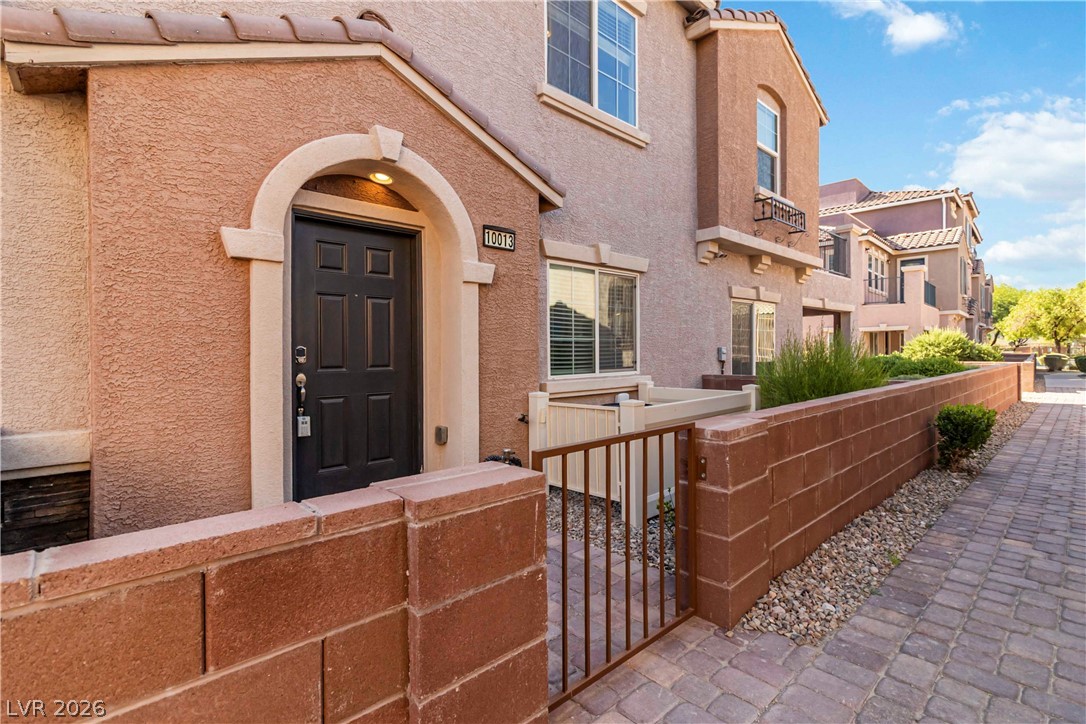 10013 Sable Point Street Las Vegas, NV 89178 - Photo 3 of 32