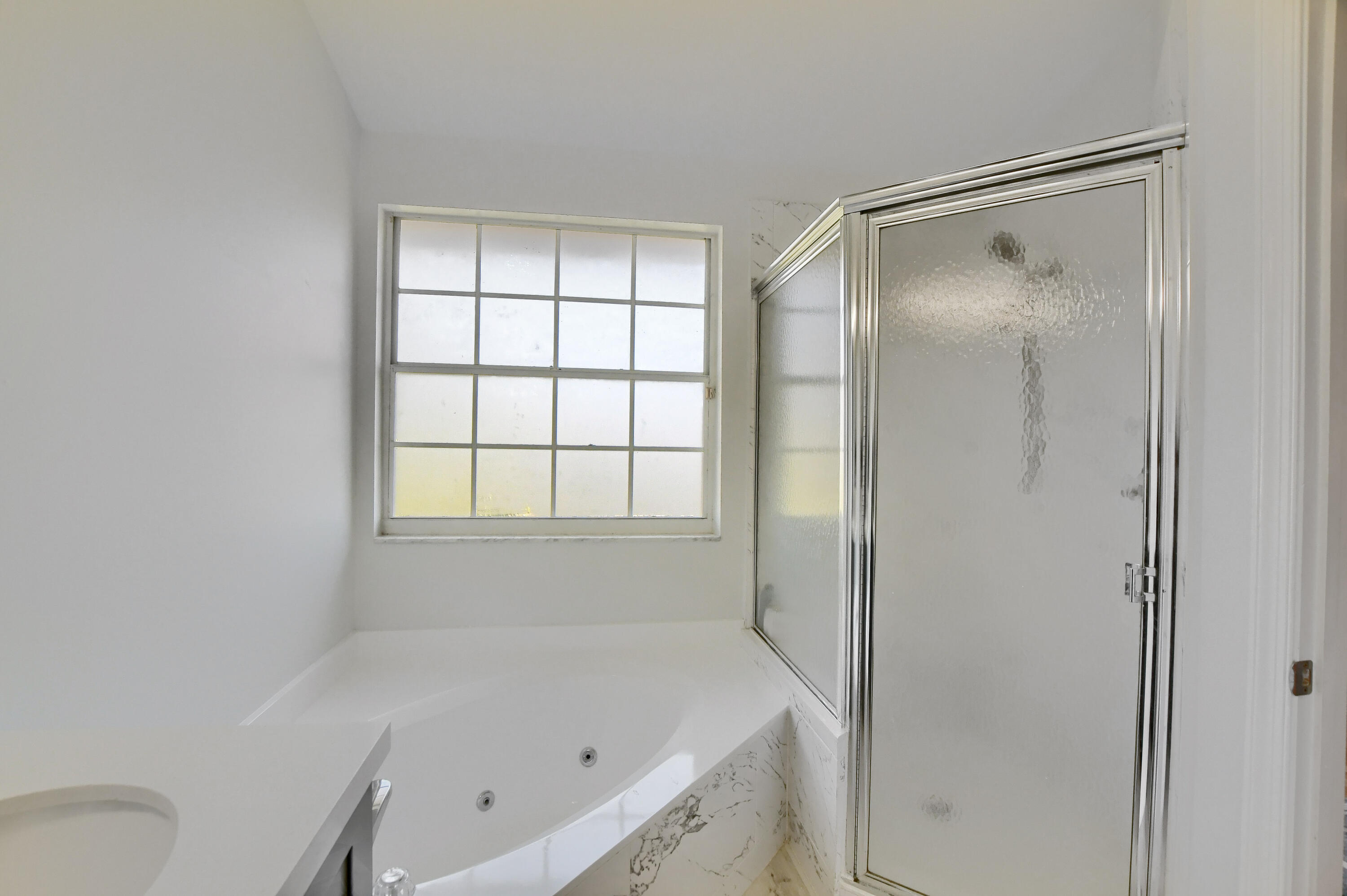 9389 Boca River Circle Boca Raton, FL 33434 - Photo 21 of 37 Master Bathroom