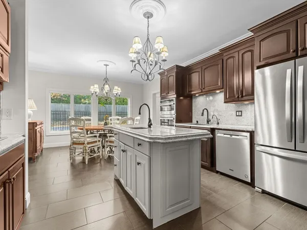 $1,899,900 | 4 Quick Farm Road, Westborough, MA 01581