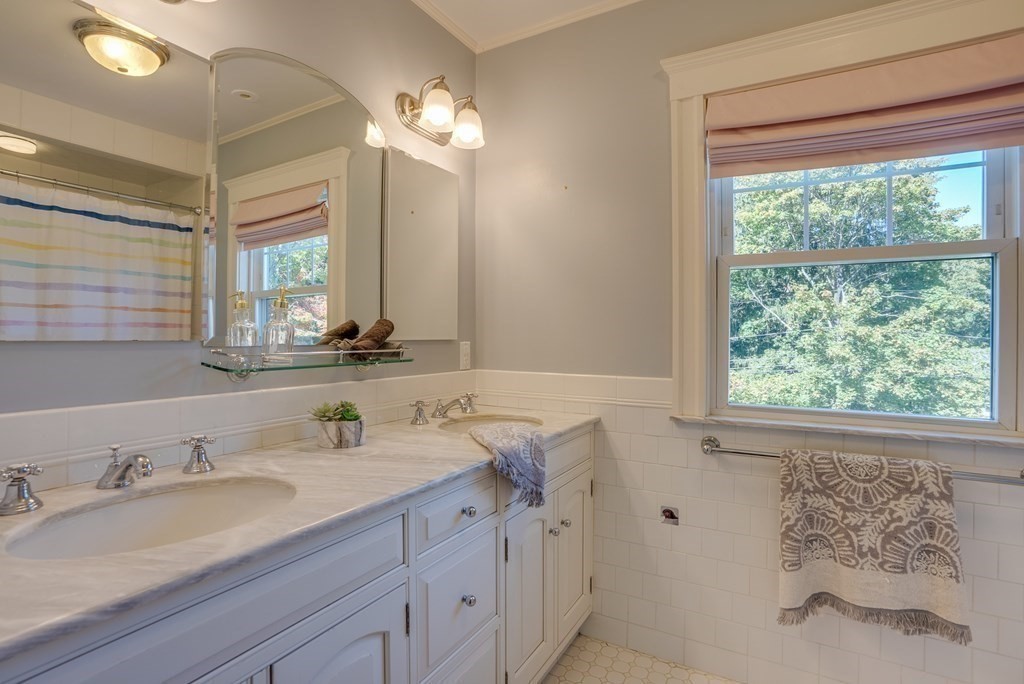 40 Percy Road Lexington, MA 02421 - Photo 29 of 41