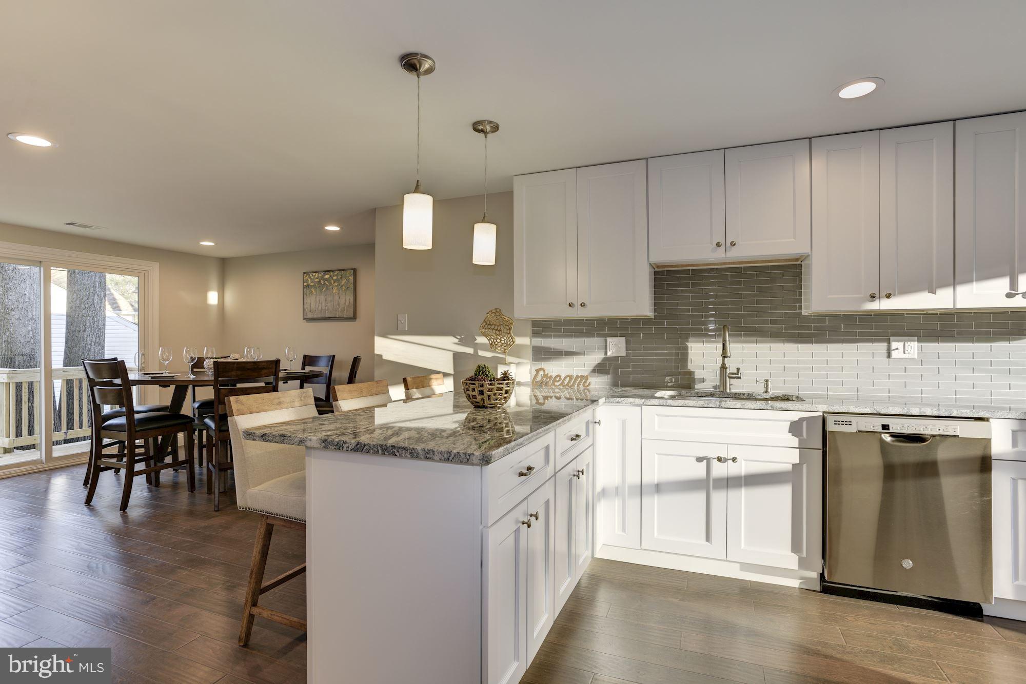 9502 Sweet Grass Ridge Columbia, MD 21046 - Photo 4 of 37 Gallery Image 4