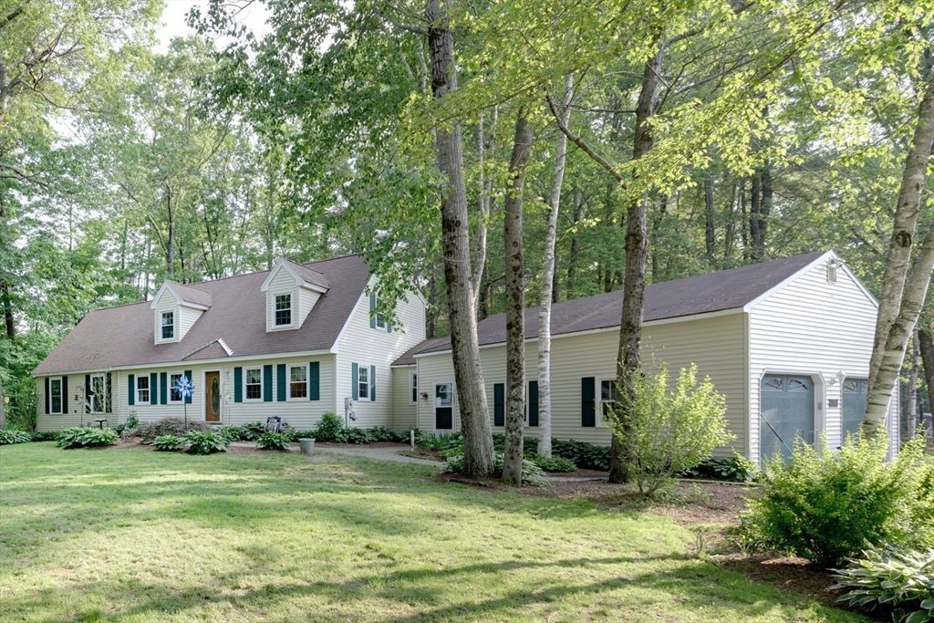 50 Kienia Road Hudson, NH 03051 - Photo 1 of 42 a view of a house with a yard