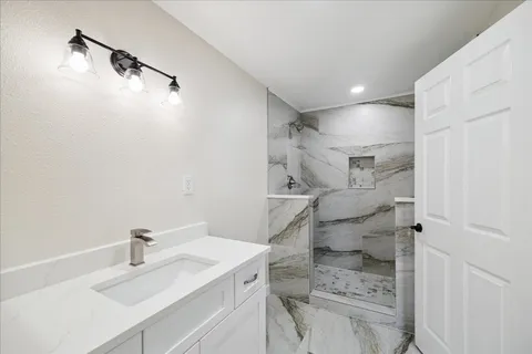 $2,699,000 | 9206 Westview Drive, Houston, TX 77055