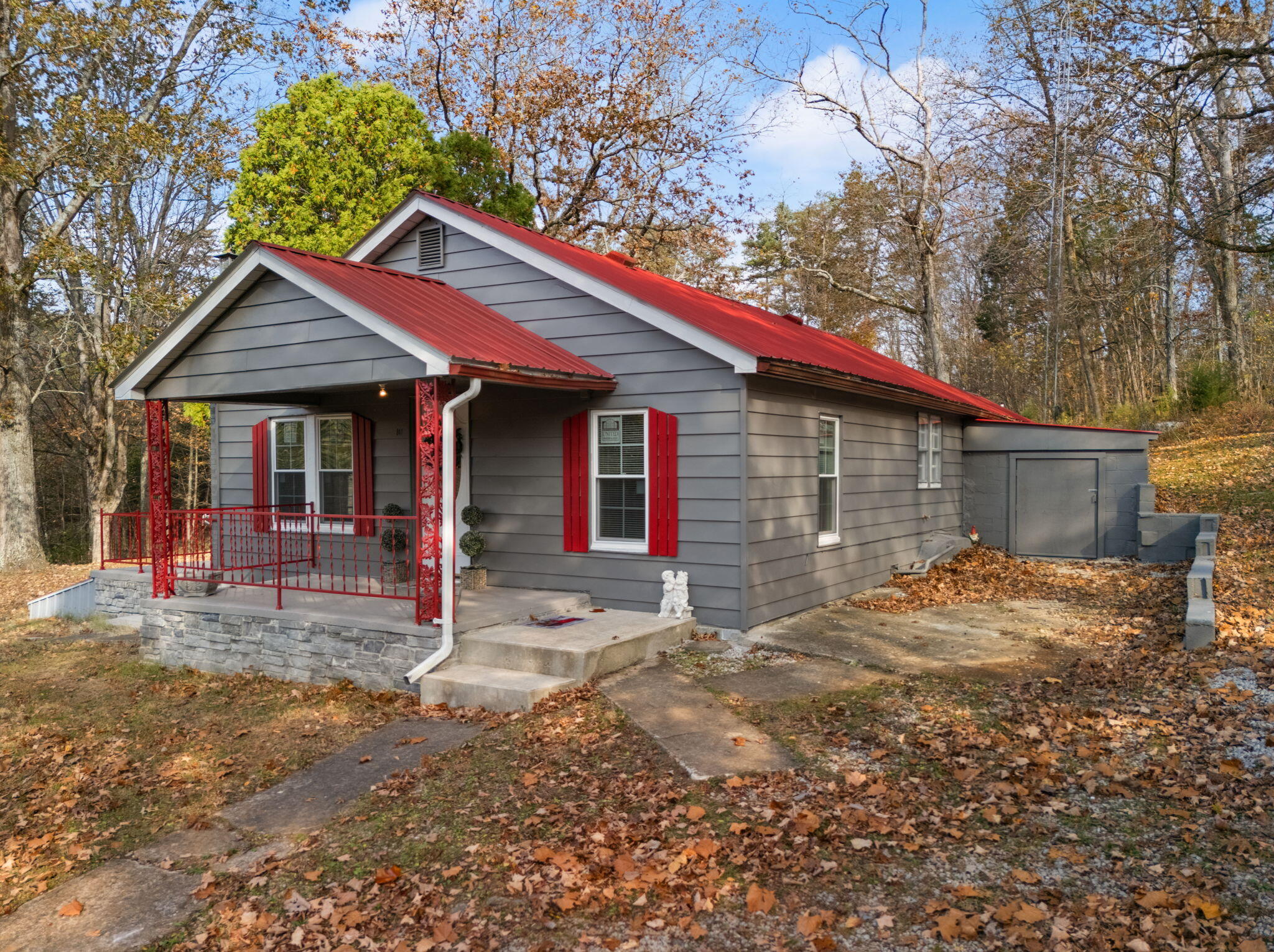 841 Clay Hill Road Somerset, KY 42501 - Photo 9 of 53 36-web-or-mls-DJI_20241031111015_0081_D