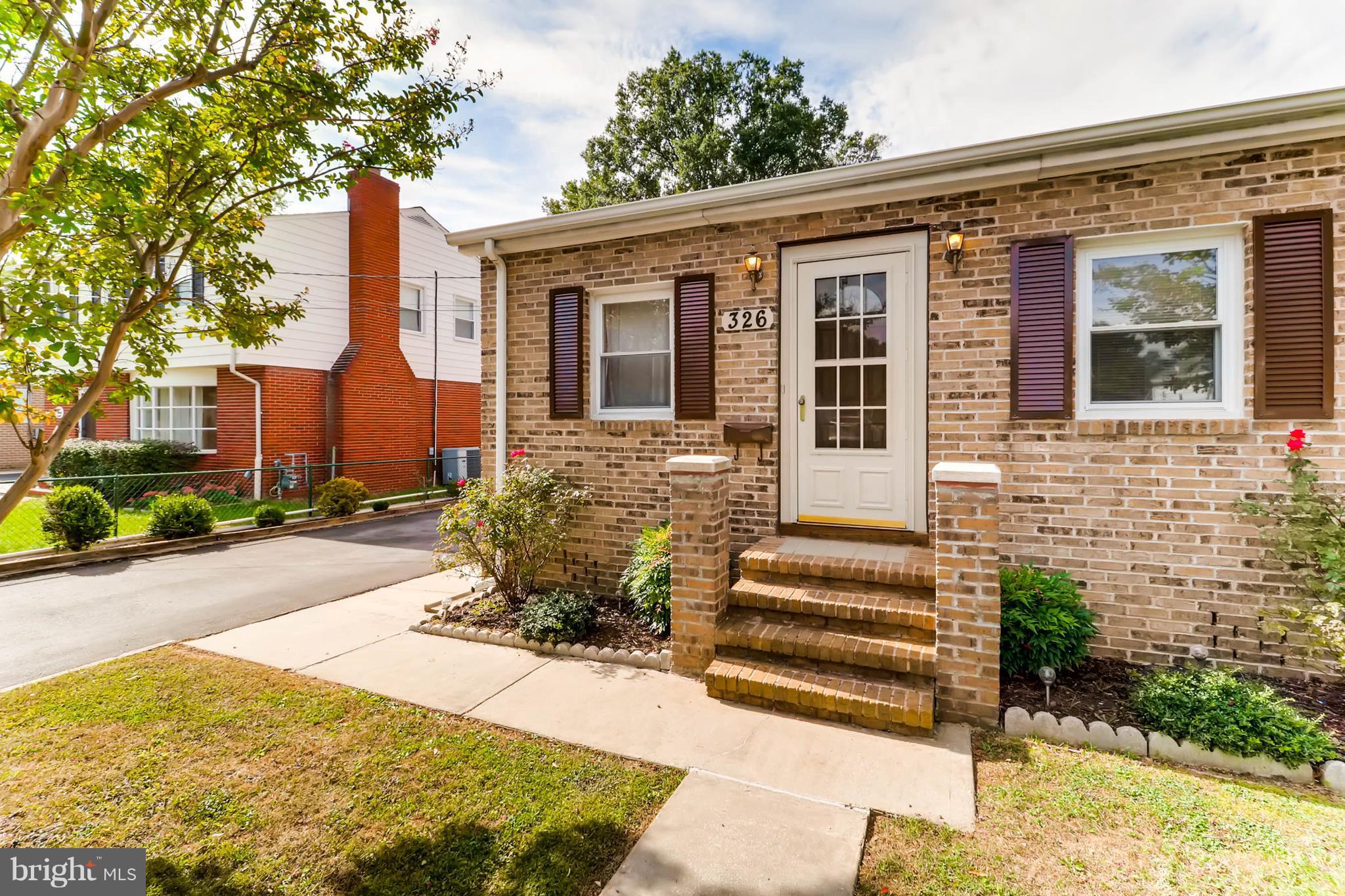 326 Homberg Avenue Baltimore, MD 21221 - Photo 28 of 28 All Brick Ranch!