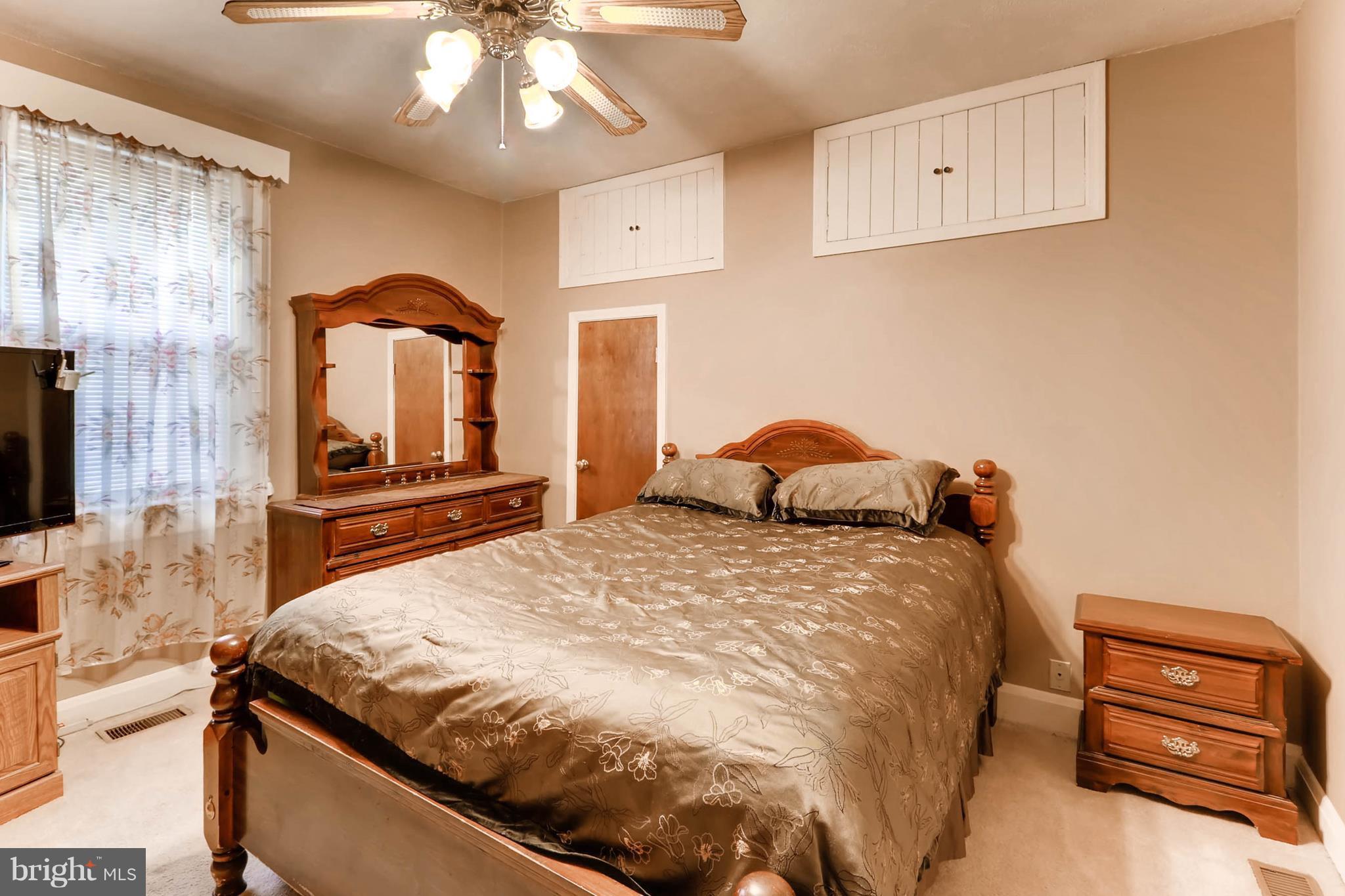 326 Homberg Avenue Baltimore, MD 21221 - Photo 10 of 28 Bedroom