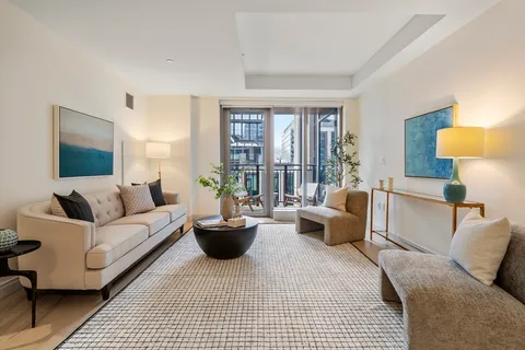$1,995,000 | 135 Seaport Boulevard, Unit 1609, Boston, MA 02210