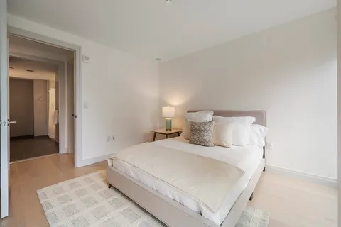 $1,995,000 | 135 Seaport Boulevard, Unit 1609, Boston, MA 02210