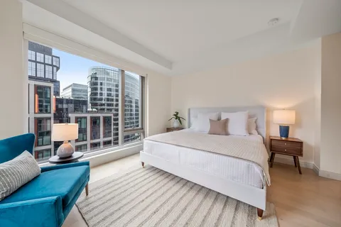 $1,995,000 | 135 Seaport Boulevard, Unit 1609, Boston, MA 02210