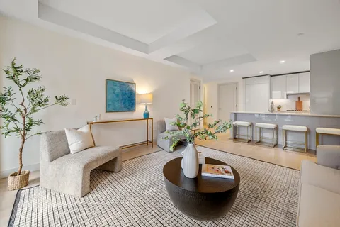 $1,995,000 | 135 Seaport Boulevard, Unit 1609, Boston, MA 02210