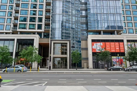 $1,995,000 | 135 Seaport Boulevard, Unit 1609, Boston, MA 02210