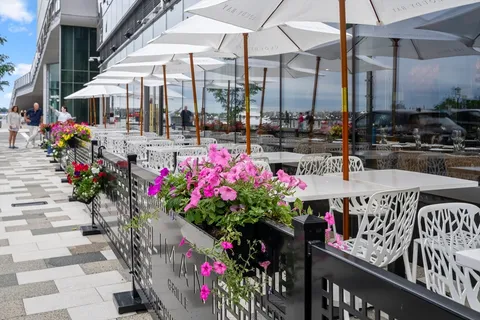 $1,995,000 | 135 Seaport Boulevard, Unit 1609, Boston, MA 02210