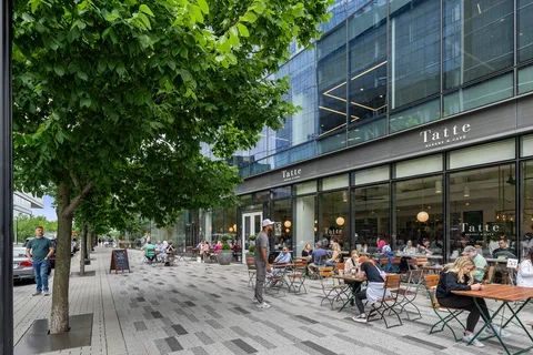 $1,995,000 | 135 Seaport Boulevard, Unit 1609, Boston, MA 02210