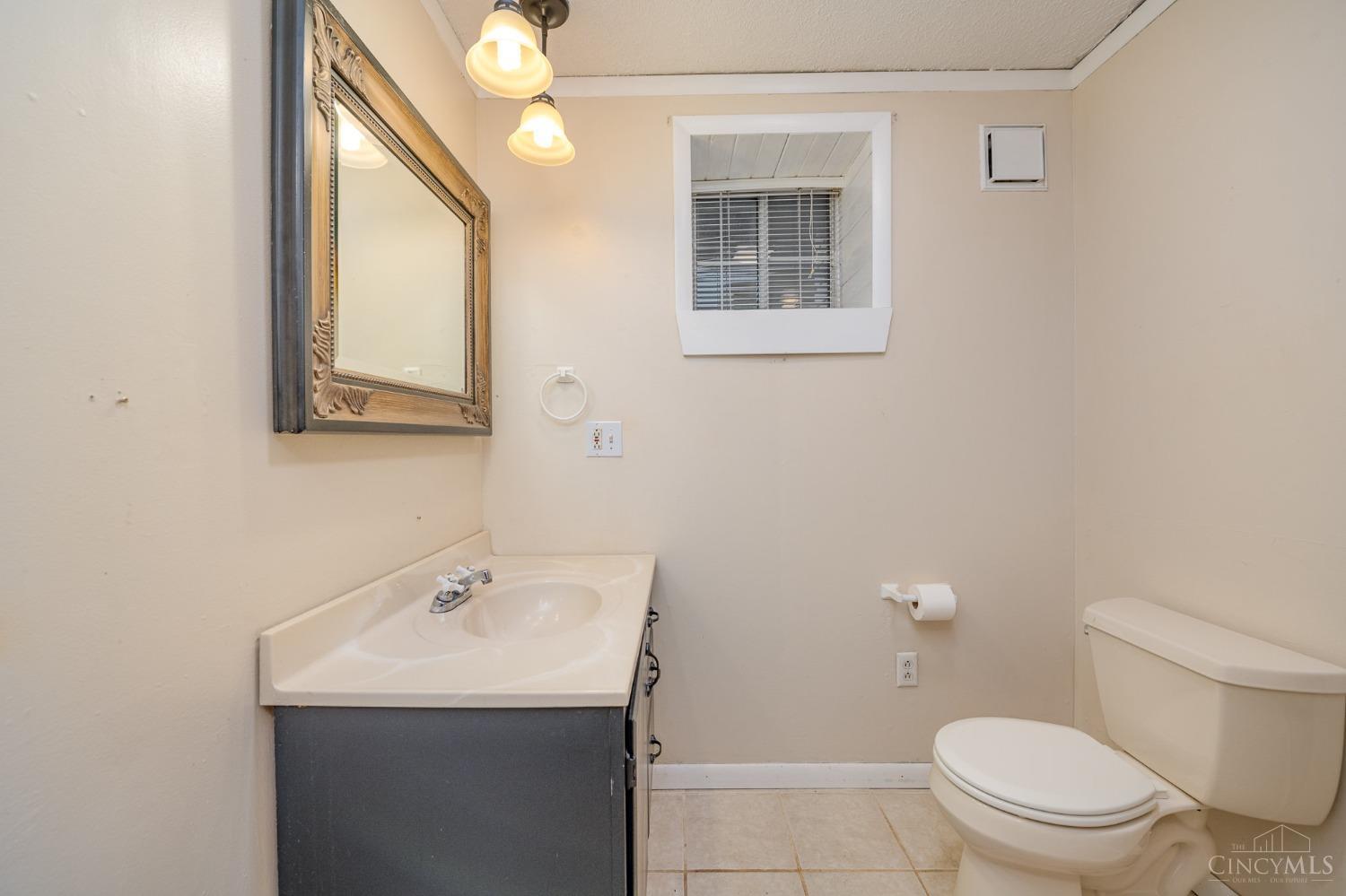38 Robbie Ridge Milford, OH 45150 - Photo 18 of 24 Full Bath on lower level