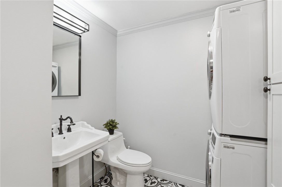 91 Sowams Road Barrington, RI 02806 - Photo 13 of 36 First Floor Full Bath with laundry