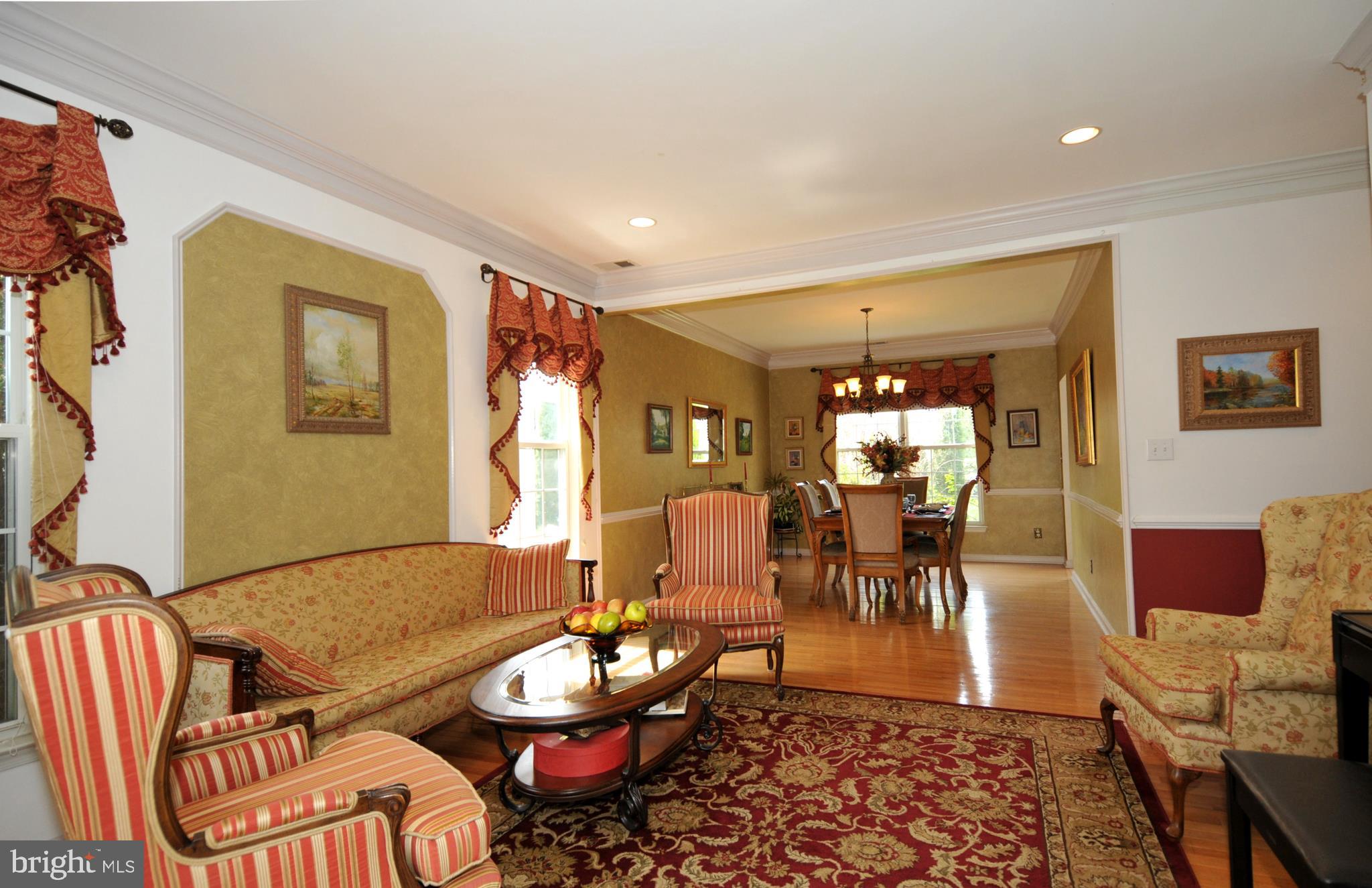 56 Brownstone Road East Windsor, NJ 08520 - Photo 3 of 37