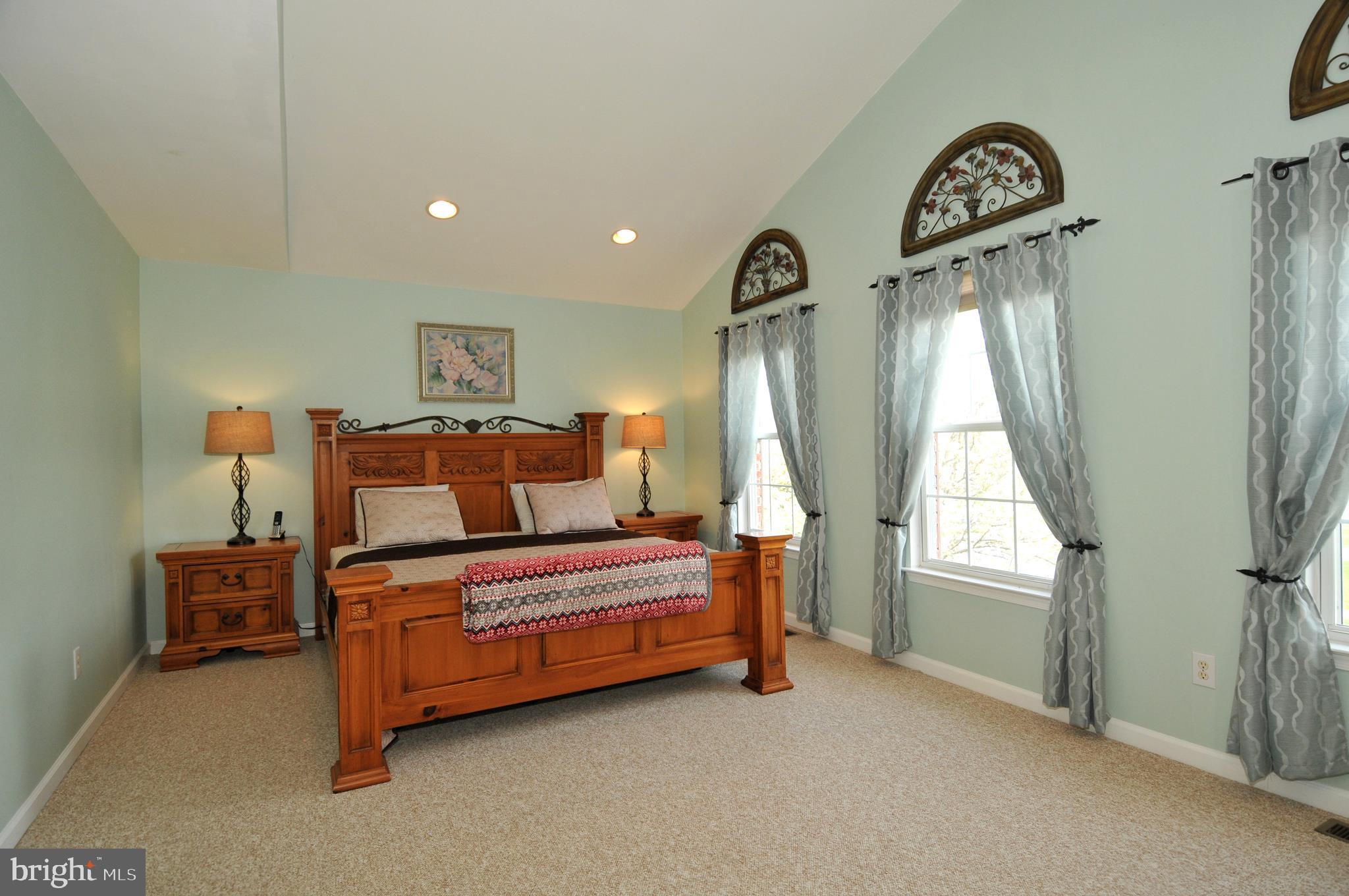 56 Brownstone Road East Windsor, NJ 08520 - Photo 22 of 37
