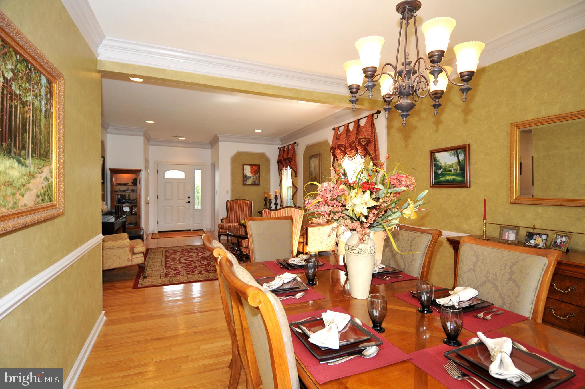 56 Brownstone Road East Windsor, NJ 08520 - Photo 4 of 37