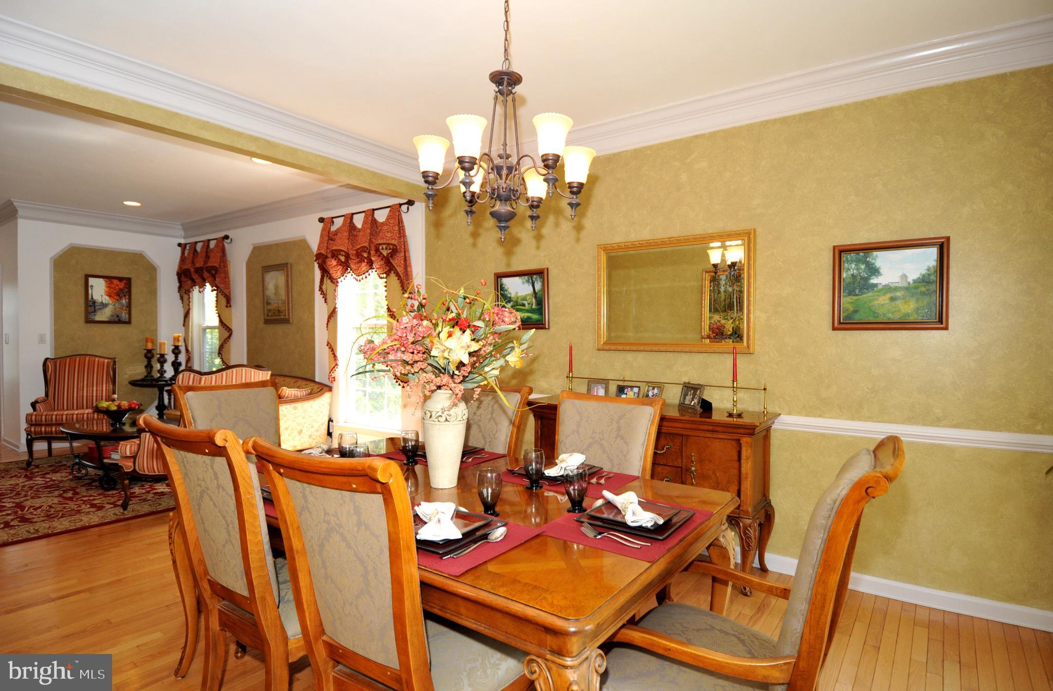 56 Brownstone Road East Windsor, NJ 08520 - Photo 8 of 37