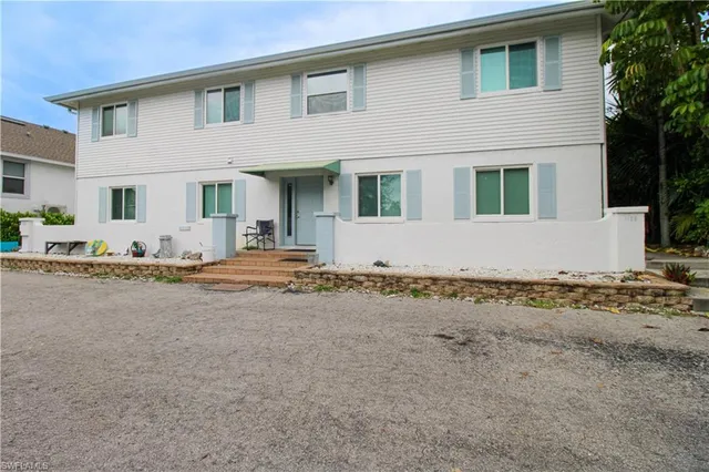 $1,745 | 1184 Cherrystone Court, Naples, FL 34102