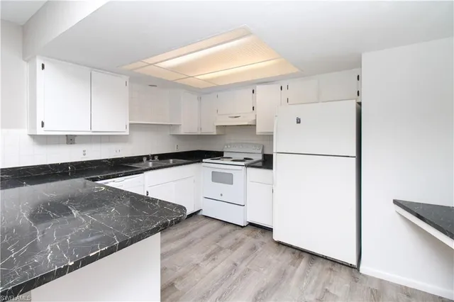 $1,745 | 1184 Cherrystone Court, Naples, FL 34102