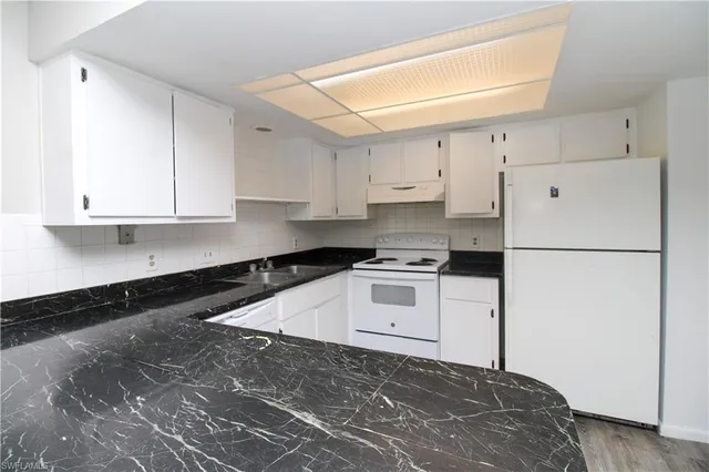 $1,745 | 1184 Cherrystone Court, Naples, FL 34102