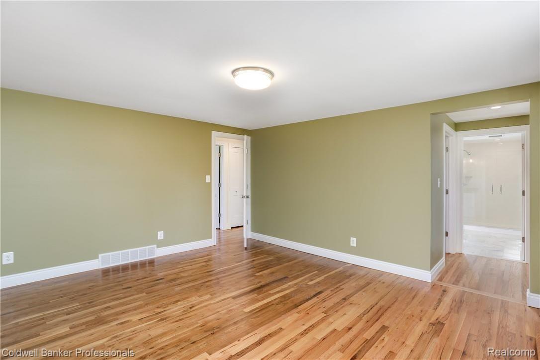 90 Devon Road Bloomfield Hills, MI 48302 - Photo 20 of 33 a (19).jpg