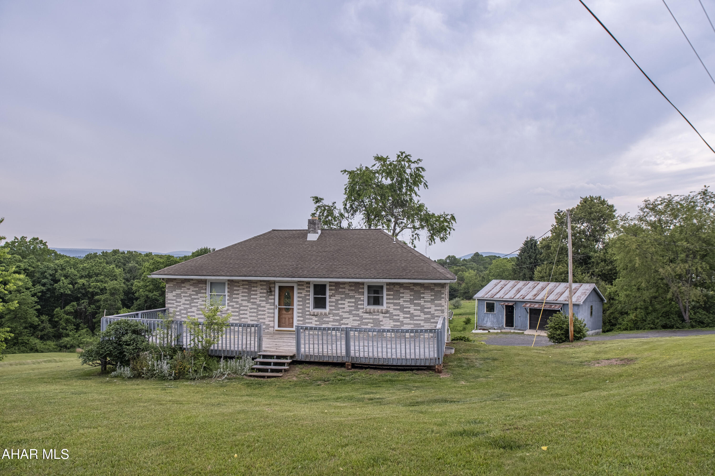 264 Cromwell Ridge Road Hustontown, PA 17229 - Photo 1 of 47