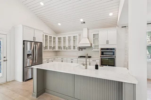 $850,000 | 1009 Oak Bluff Avenue, Charleston, SC 29492