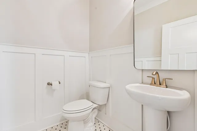 $850,000 | 1009 Oak Bluff Avenue, Charleston, SC 29492