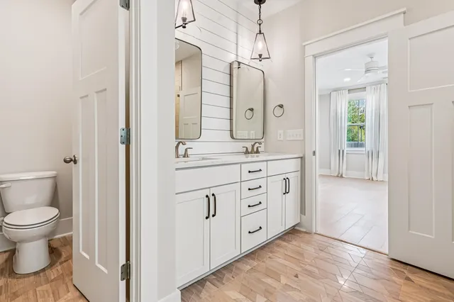 $850,000 | 1009 Oak Bluff Avenue, Charleston, SC 29492