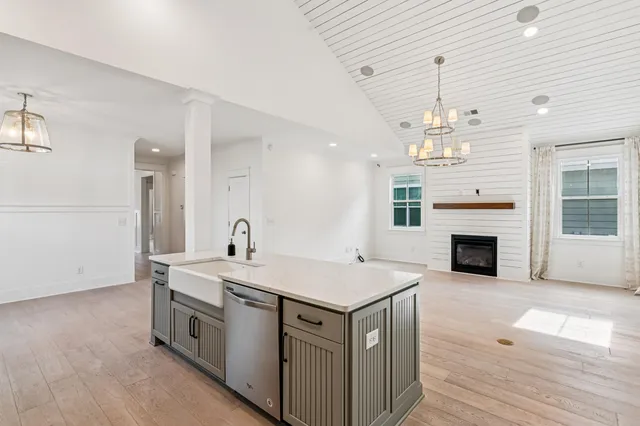 $850,000 | 1009 Oak Bluff Avenue, Charleston, SC 29492