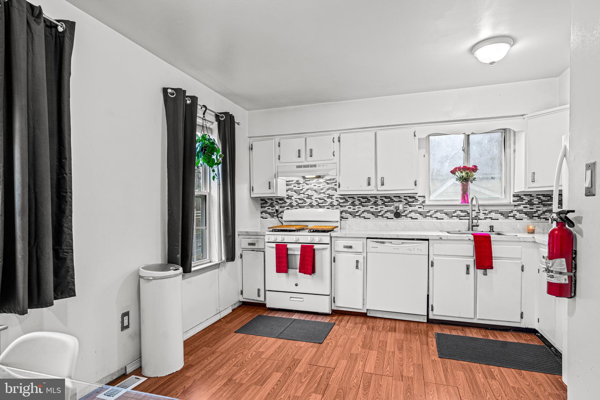 793 Jarvis Road Sicklerville, NJ 08081 - Photo 9 of 21