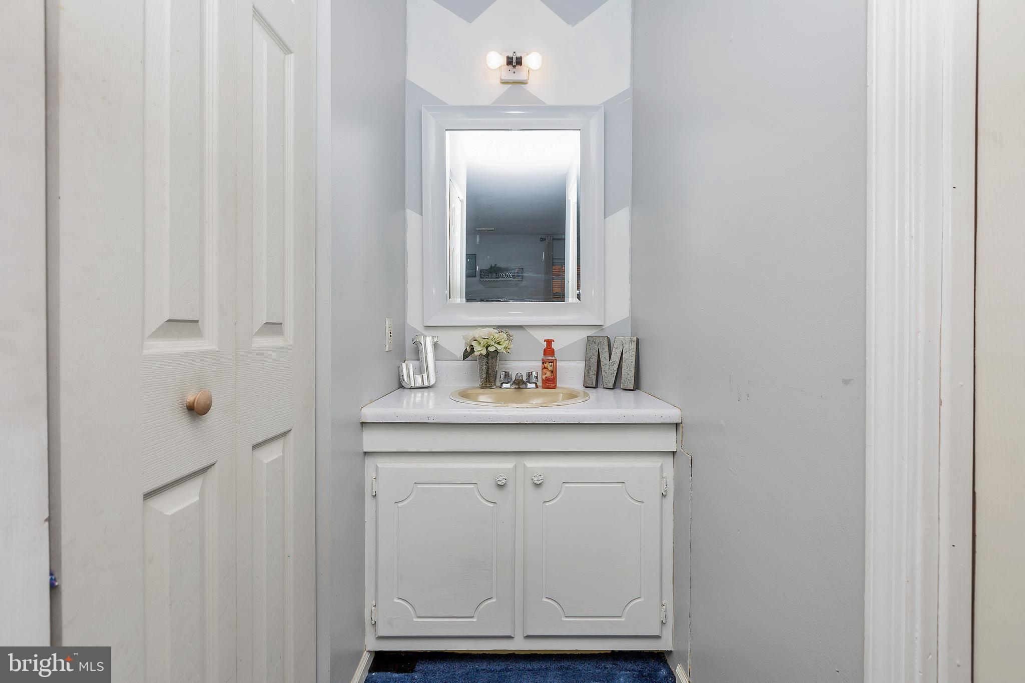 349 Hillside Road Ridley Park, PA 19078 - Photo 21 of 40 Vanity