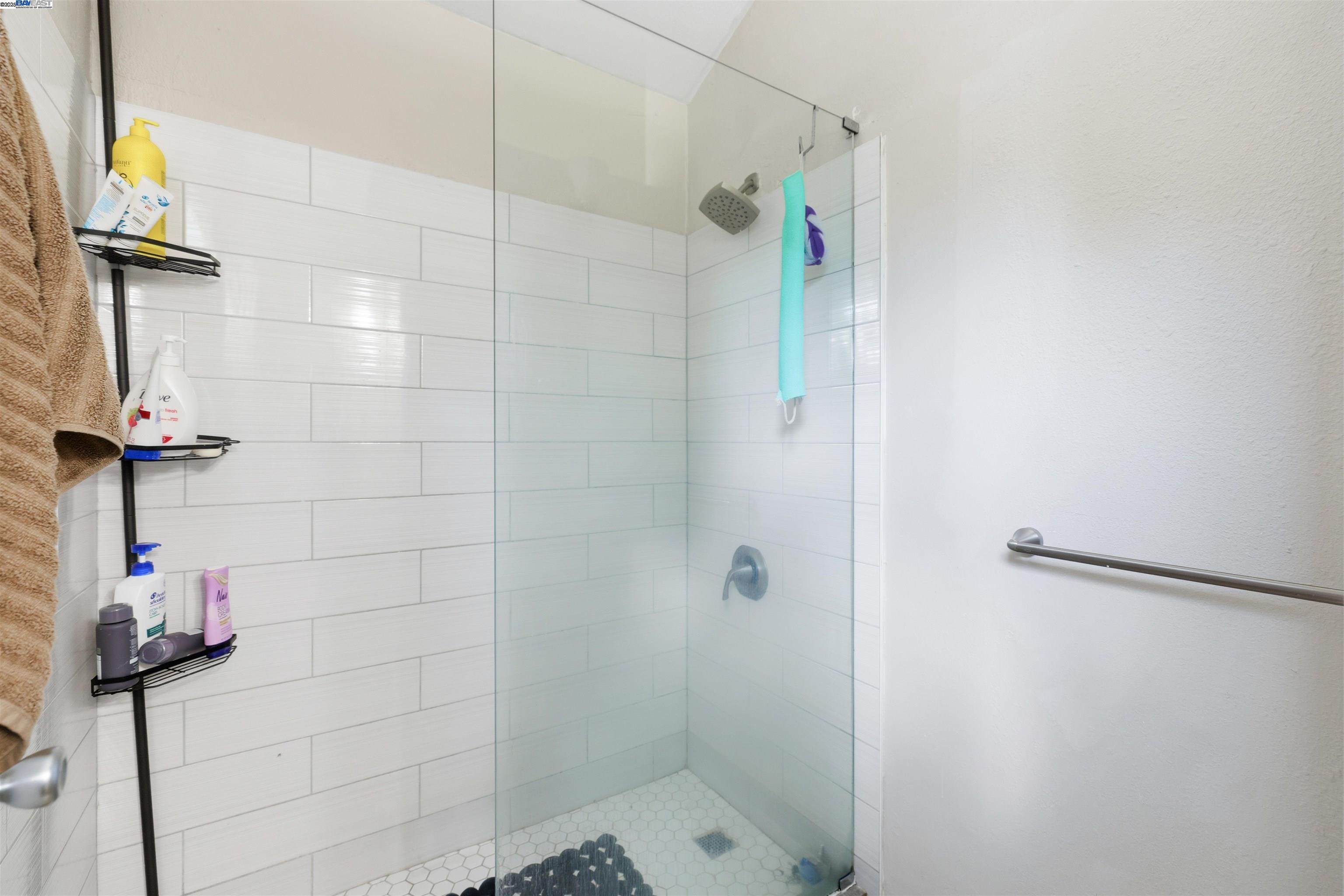 1040 Delacy Avenue Martinez, CA 94553 - Photo 32 of 52 a bathroom with a shower