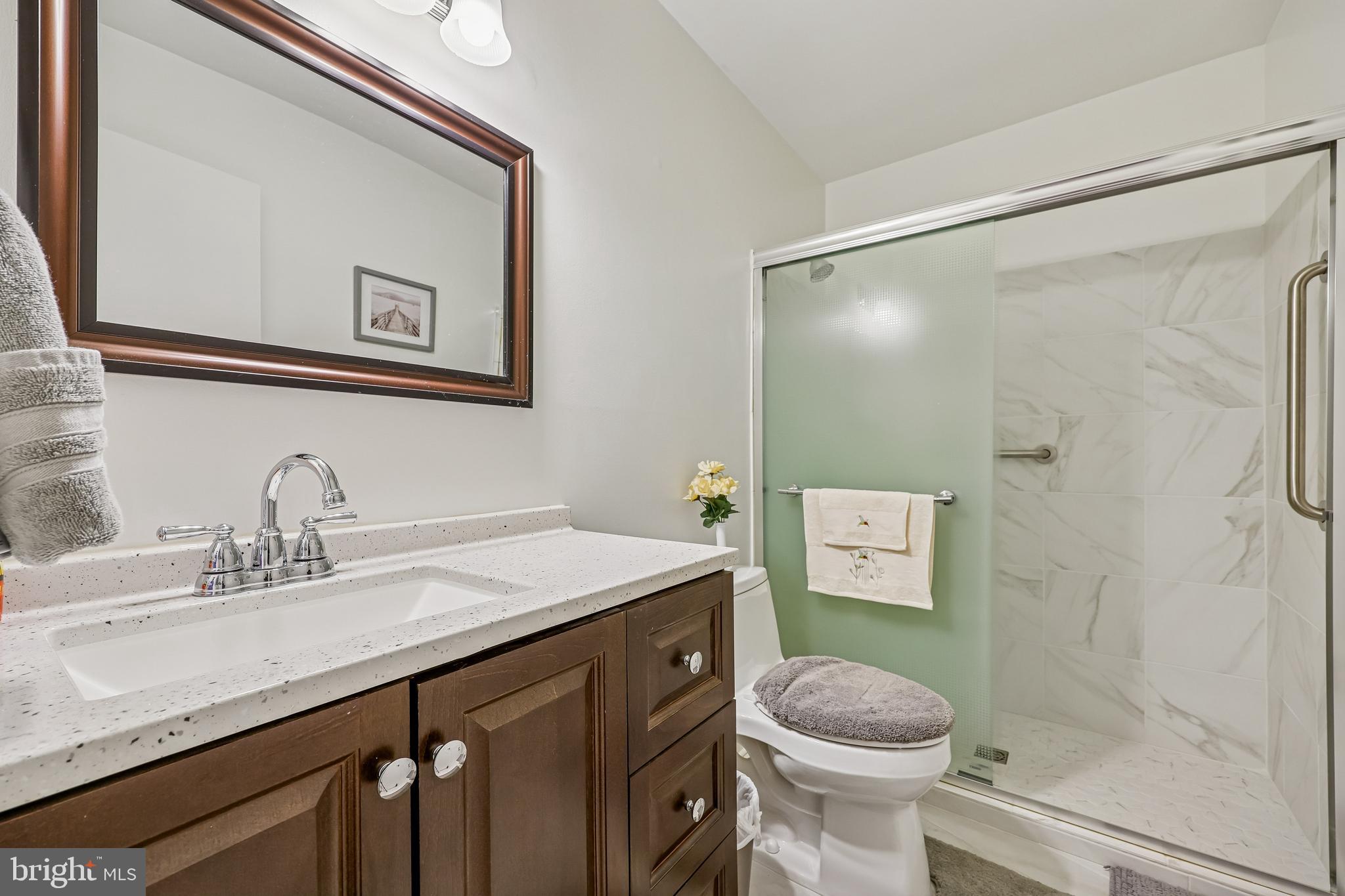 3703 Liverpool Place, Unit 37A Silver Spring, MD 20906 - Photo 15 of 37 Second full bathroom