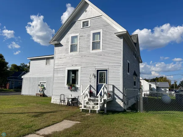 $138,000 | 108 6th Avenue West, Lisbon, ND 58054