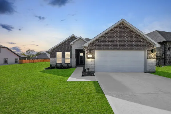 $339,990 | 11911 Wisteria Mdws Drive, Willis, TX 77318