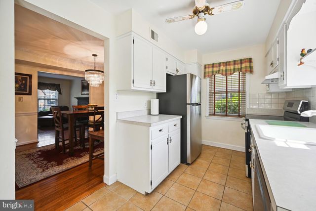 $625,000 | 8218 Dr Craik Court, Alexandria, VA 22306