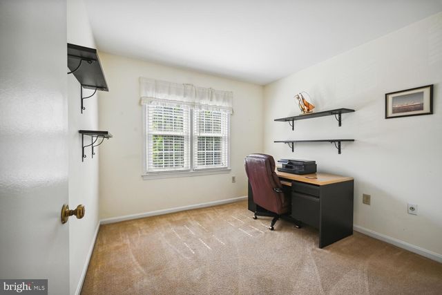 $625,000 | 8218 Dr Craik Court, Alexandria, VA 22306