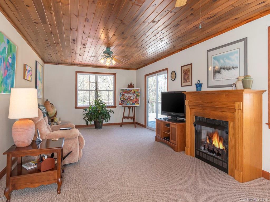 1114 Saunook Road Waynesville, NC 28786 - Photo 6 of 21
