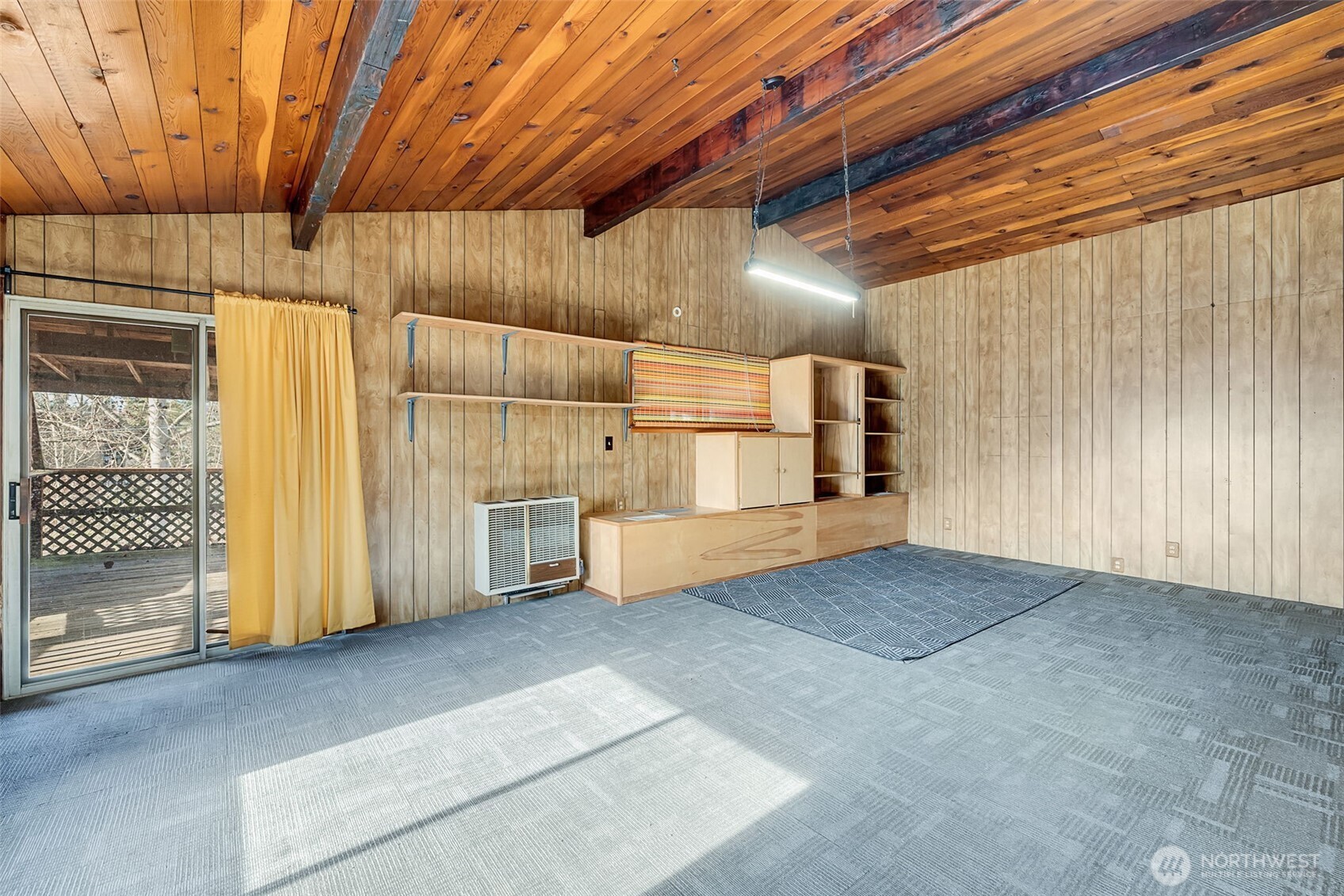 8637 24th Avenue Southwest Seattle, WA 98106 - Photo 12 of 35