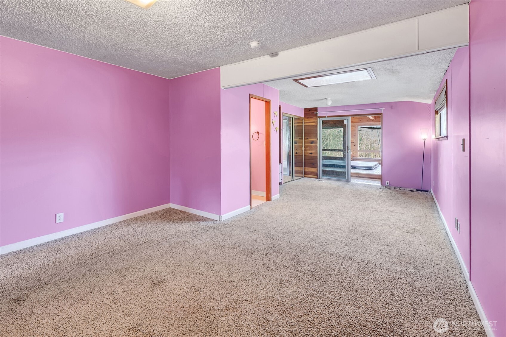 8637 24th Avenue Southwest Seattle, WA 98106 - Photo 16 of 35