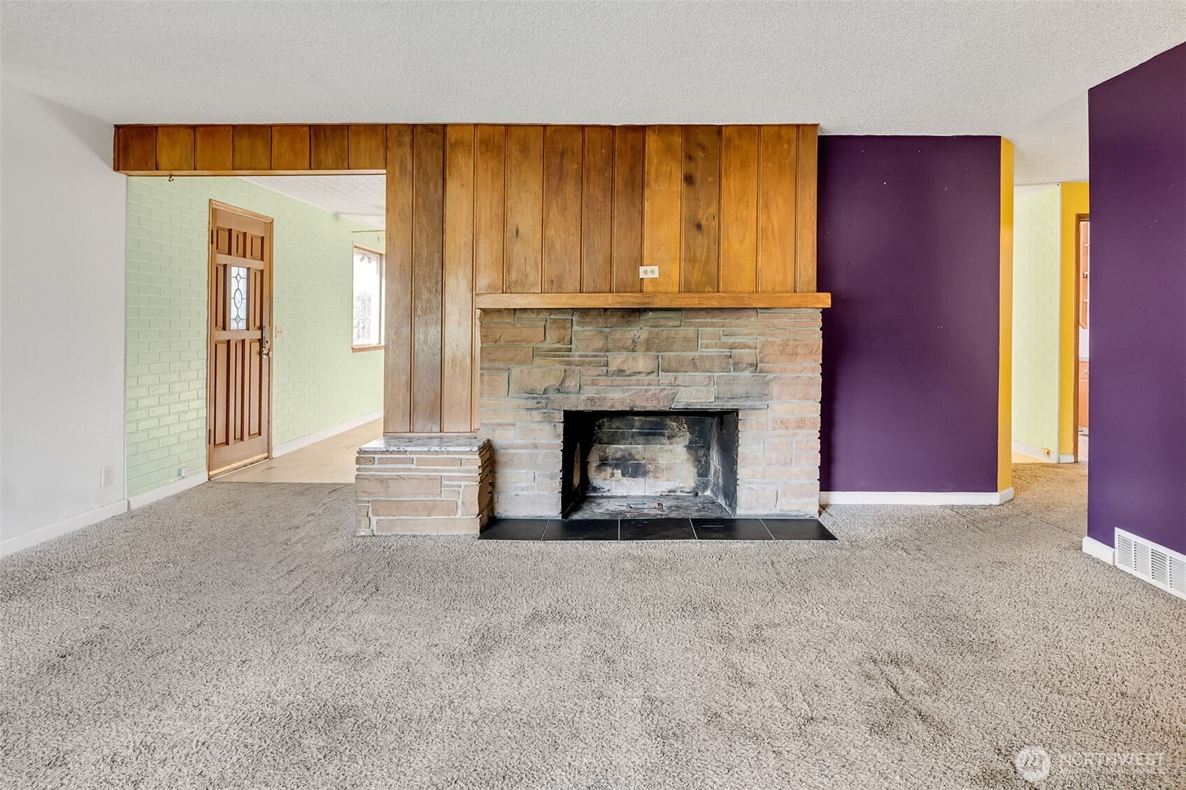 8637 24th Avenue Southwest Seattle, WA 98106 - Photo 7 of 35